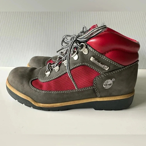 Timberland: Junior Field Boots. Grey and Red Colorway Size 5.5 Leather - Picture 2 of 14